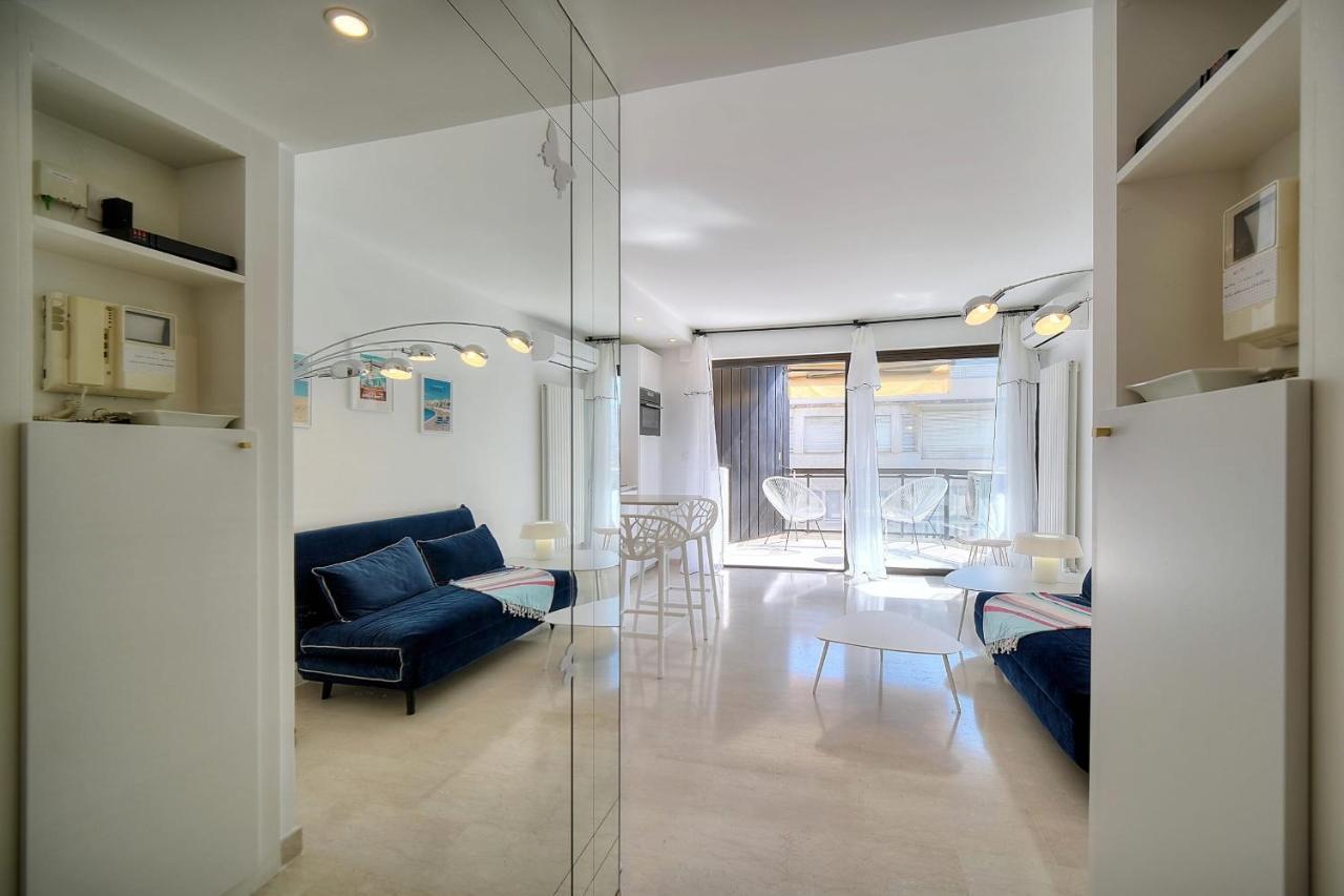 Ref 1745 - Center - For Rent *